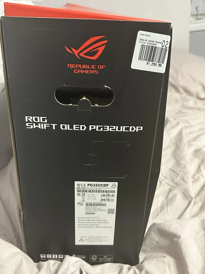 ASUS ROG Swift PG32UCDP 32" 4K OLED Dual Mode Monitor 240Hz/FHD 480Hz 0.03ms - Image 2 of 2