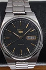 Vintage Seiko 5 Automatic Watch Black Dial Gold Index Day Date Stainless Runs