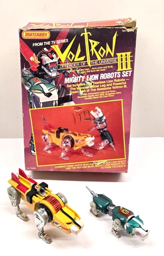 Vintage 1984 Voltron III Lion Set: Yellow & Green in Original box with foam READ