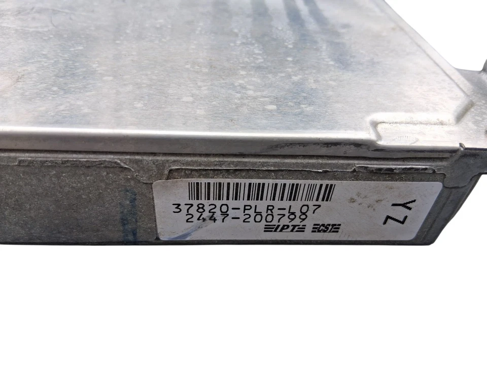 2001 2002 2003 Honda Civic 1.7 MT VTEC ECU Engine Control Module 37820-PLR-L07 - Image 2 of 4