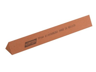 India - FF144 Triangular File 100mm x 12mm - Fine