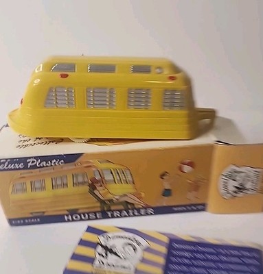 Dimestore Dreams # 20022 - House Trailer - Deluxe Plastic Toy