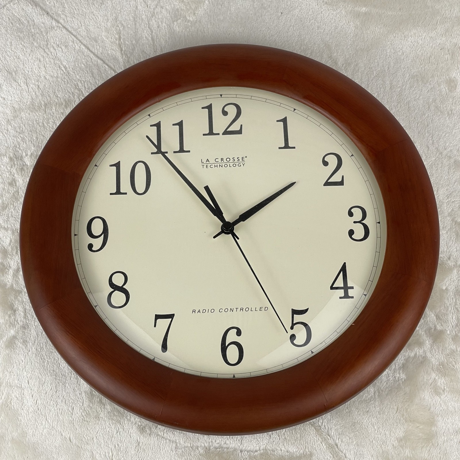 La Crosse Technology 12.5” Cherry Wood Atomic Clock Radio Controlled WT 3122