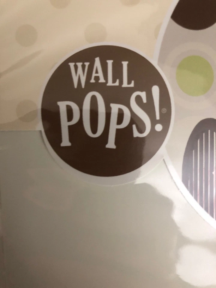 WallPops! Brewster Home Fashions WPD98817-4 件 13 英寸象牙白圆点-稀有-SHIP24 — 第 4/4 张图片