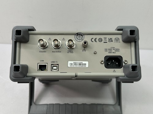 Siglent Technologies Arbitrary Waveform Function Generator SDG1032X - Bild 5 von 16
