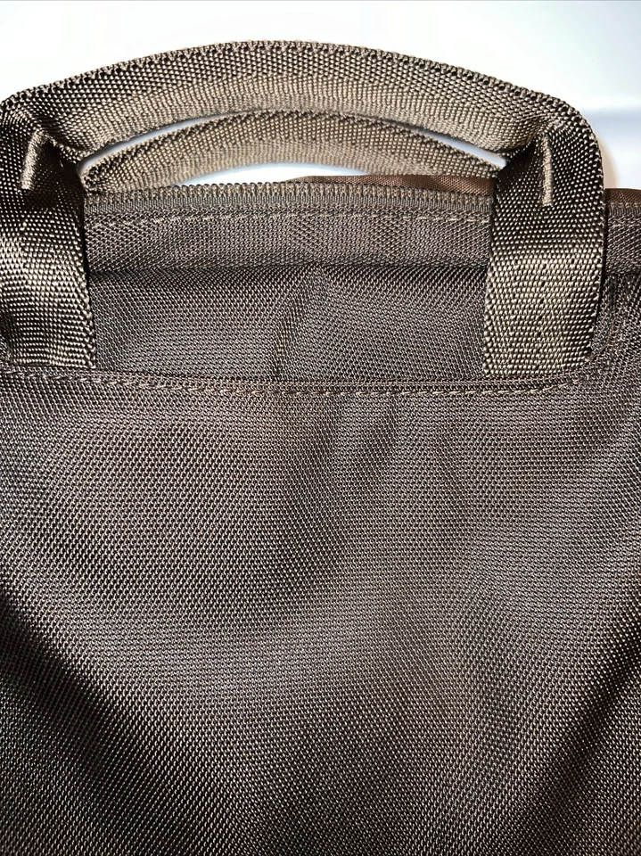 Laptop Messenger Shoulder Bag Brown College Computer Bag INCASE Multi pocket - Image 3 of 4