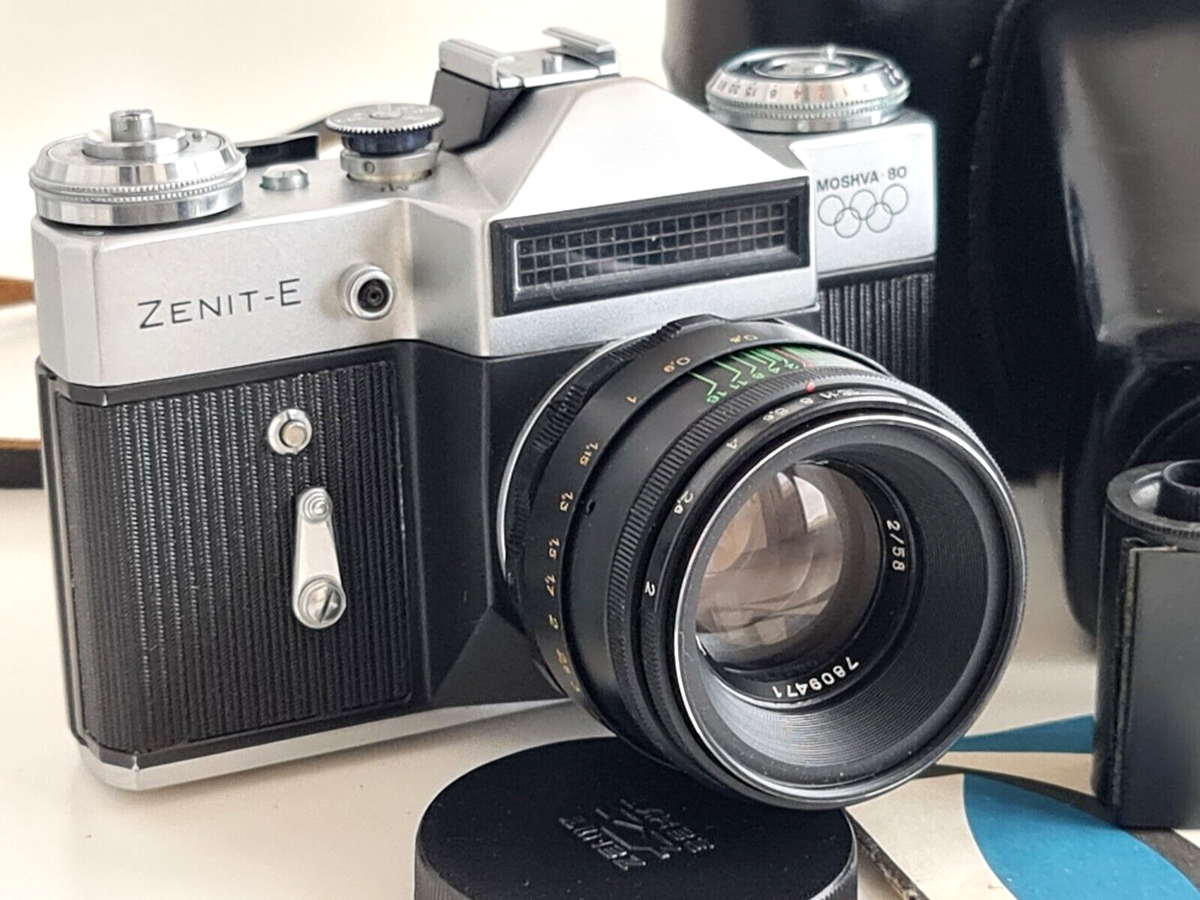 レア ZENIT-E MOSKVA 80 + HELIOS 44 2 58/2 TESTED! KMZ! Moskva-80 Olympic Zenit-E + Helios-44-2 2/58mm, SLR