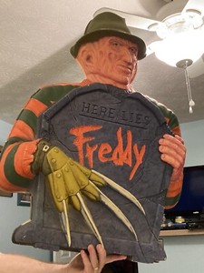 1990’s Thermoformed Freddy Krueger Wall Light - extremely rare Halloween/Horror
