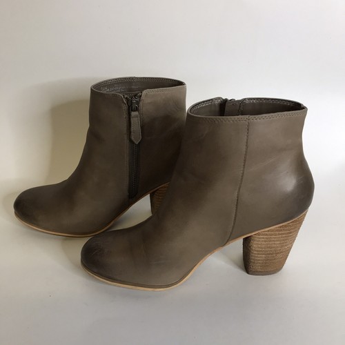 BP Womens Taupe Leather Distressed Ankle Boots, Side Zip, 3" Heel Size 7.5M - Picture 6 of 12