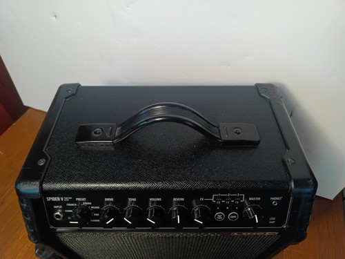 Line 6 Spider V20 MkII Combo 20W Guitar Amplifier Speaker SERVICED* + WARRANTY - Picture 5 of 12