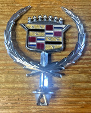 Vintage Cadillac Metal Hood Ornament Wreath Emblem 1980s Deville Fleetwood