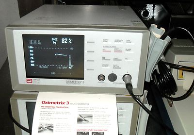 ABBOTT LABS Oximetrix 3 SO2 /CO Computer Monitor