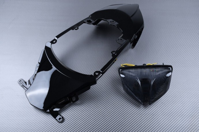 Carénage arrière noir de rechange avec feu arrière fumé GSX-R 600 2009