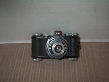 Antique Spartus "35F" Camera