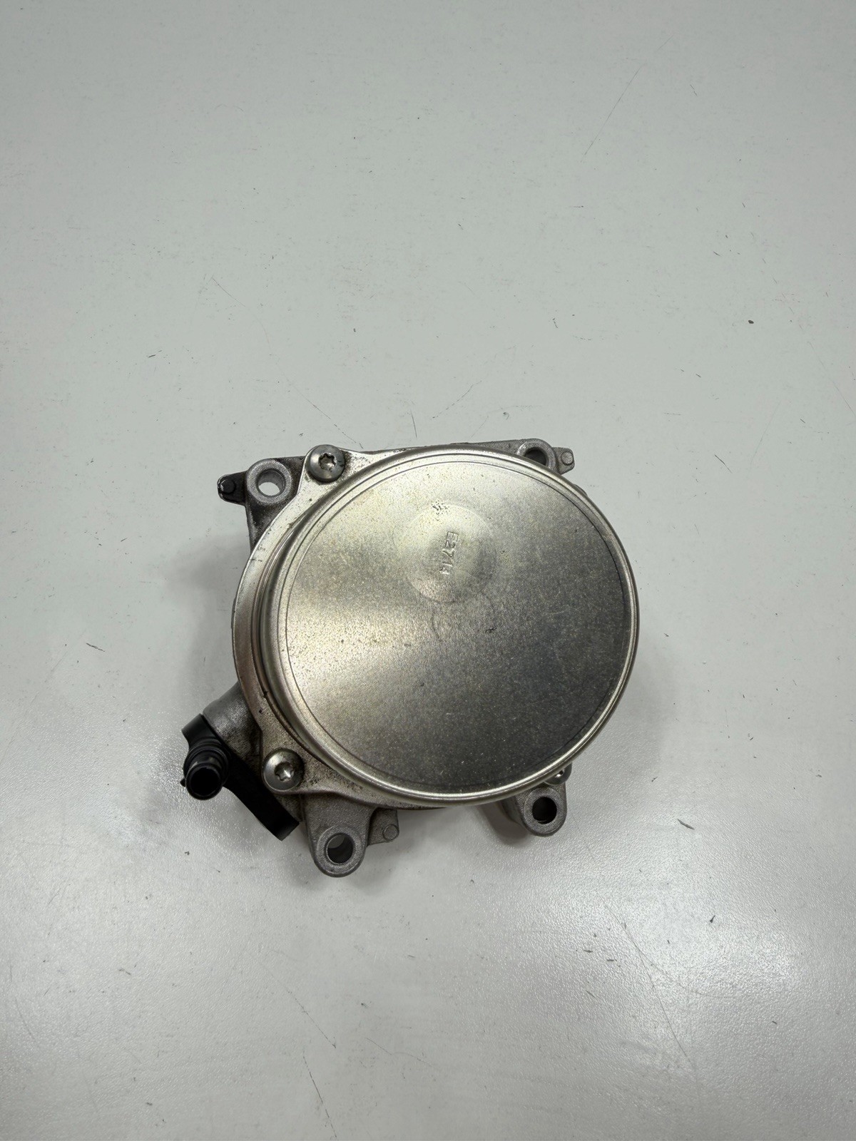 Maserati Ghibli S Q4 2014-2024 Brake vacuum pump