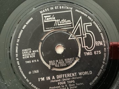 I M IN A DIFFERENT WORLD - FOUR TOPS (TAMLA MOTOWN)