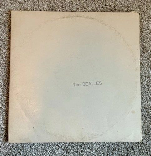 The Beatles - White Album (2×LP, Gatefold, Poster + 4 Photos)–Capitol SWBO-101