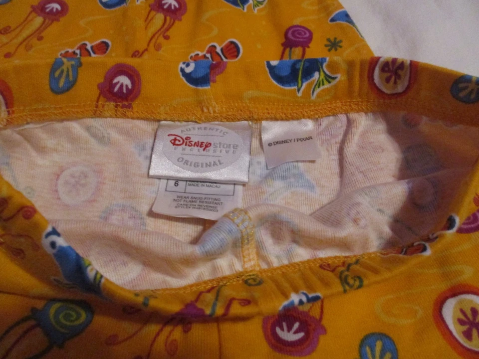 Juego de 2 pijamas Disney Finding Dory Nemo 6 7 niñas pequeñas niños Foto 4 de 4