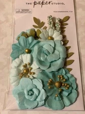 THE PAPER STUDIO 3D FLORAL EMBELLISHMENTS TWO SHADES LT BLUE PAPER FLOWERS 12PCS