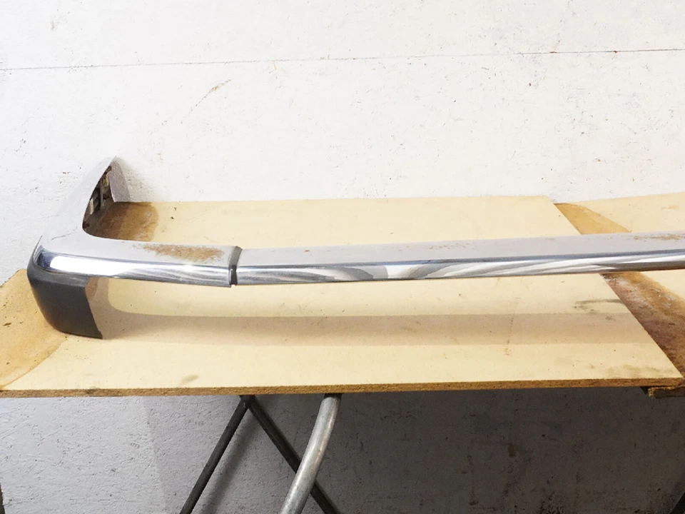 1982 - 1991 Jaguar Xjs He Chrome Trim Cover Panel Bumper Exterior Rear Oem - Imagem 4 de 4