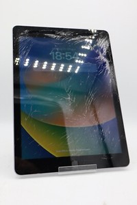 Apple iPad 5.Gen A1822 Space Grau 128GB Gebraucht Displayschaden #4902