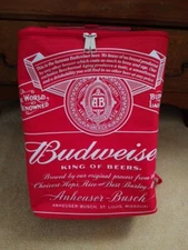 BUDWEISER Canada King of Beers  Insulated Backpack Cooler Holds 24 Cans NEW