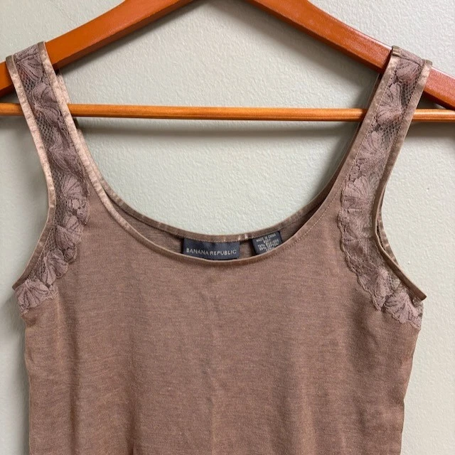 Camiseta sin mangas de colección Banana Republic para mujer seda algodón Y2K encaje talla S femenina Foto 2 de 4