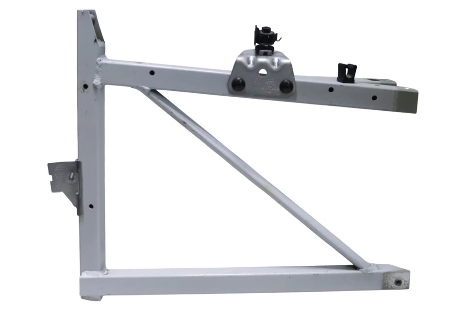 Audi R8 V10 Front Right Radiator Support Bracket 2017 - 2023 OEM - Image 4 of 4