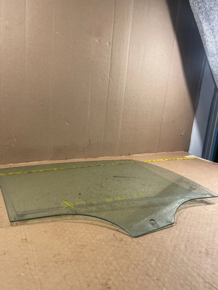2011-2016 BMW 328i REAR RIGHT PASSENGER SIDE DOOR WINDOW GLASS 43R001735 OEM . Foto 4 de 4