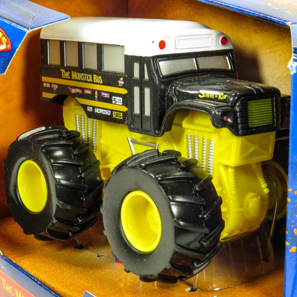 Hot Wheels Monster Jam MONSTER BUS - Action Wheels New Sealed 2004 RARE 20+ Y/O - Image 2 of 4