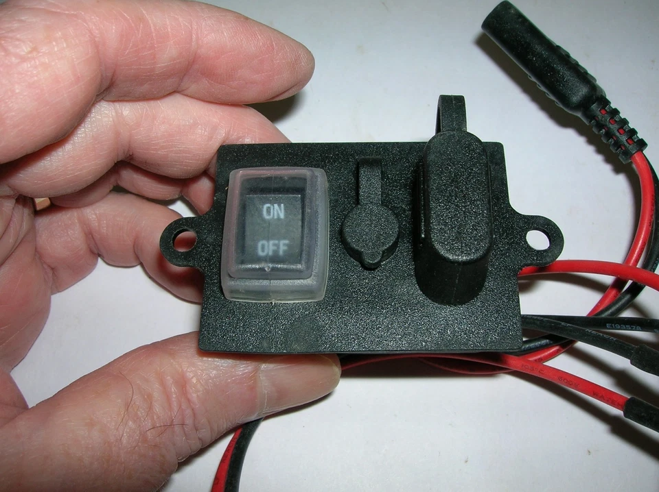ATV 12V Rocker Thumb Accessory Switch 2 Wire Fused w/ Jack and Dust Covers NEW - Image 2 of 4