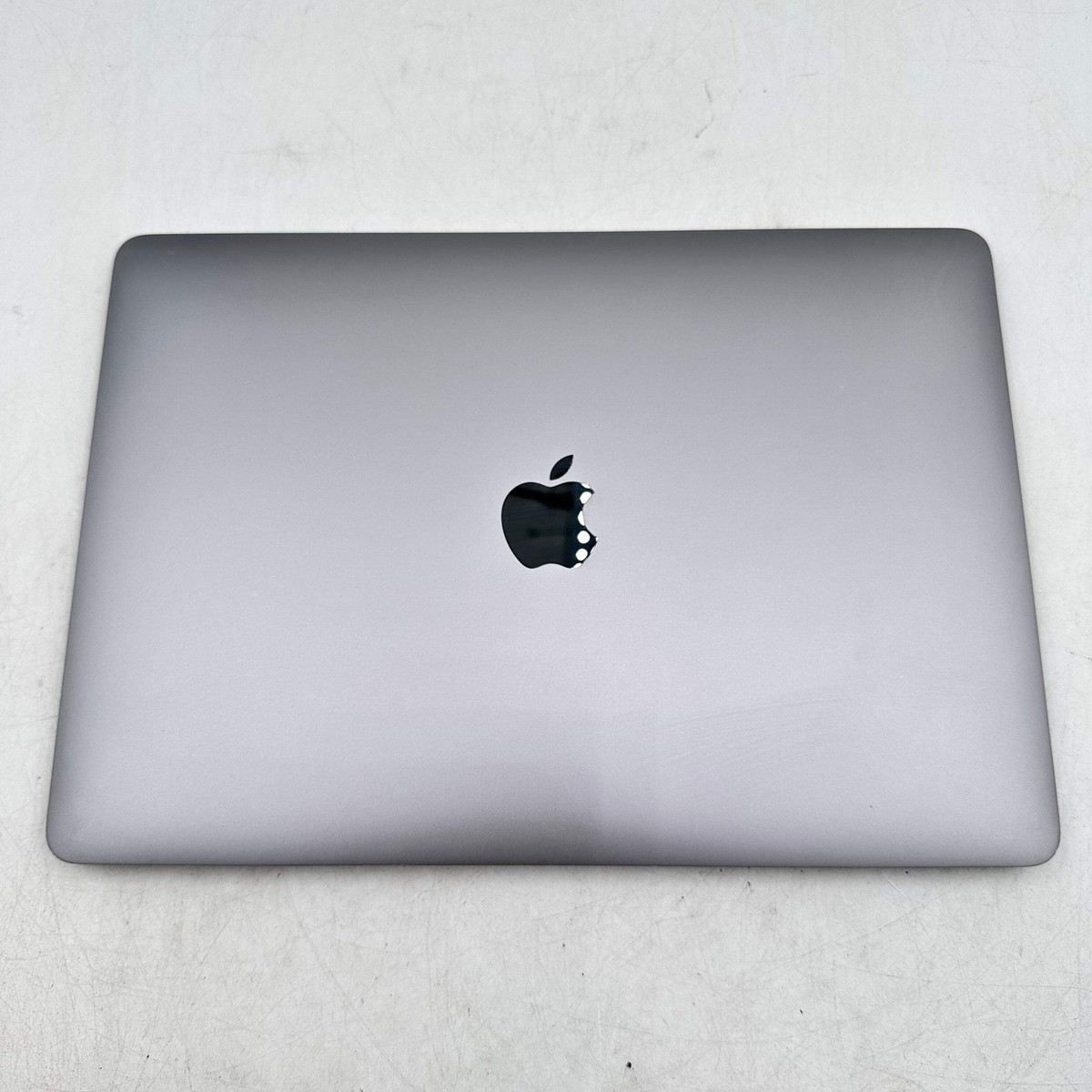 2020 Apple MacBook Pro 13.3