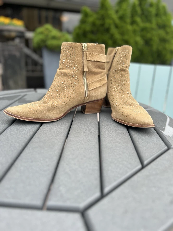 Womens Cowboy Bootie 9 Size Leather Western Cowgirl Short Boots - Image 2 of 4