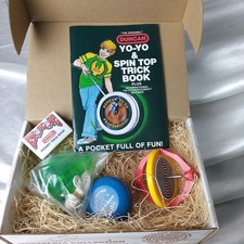 VINTAGE DUNCAN YO YO NOSTALGIA COLLECTION BOXED SET 2008-WRITING ON BOX TOP