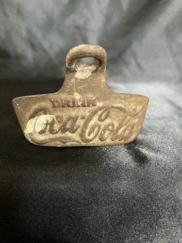 Vintage Drink Coca-Cola Soda Wall Mount Bottle Opener Starr "X" 35 Cast Iron