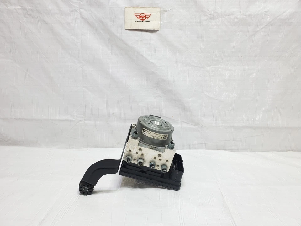 15 BMW M235i xDrive 2015 ABS módulo de bomba de freno antibloqueo OEM 34516868637 Foto 2 de 4
