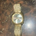 Seiko 5 Automatic Gold Tone Day/Date Vintage Men's Wristwatch Silver Dial