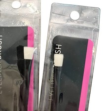 Beauty Essentials Makeup Brush 2 Pc Eyeliner Black Handle NEW White Bristles
