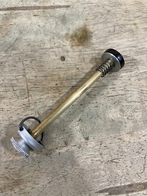 Coleman 220F 228F 220H 228H 220J 228J 220K 275 275A - Pump Assembly - Rubber Cup
