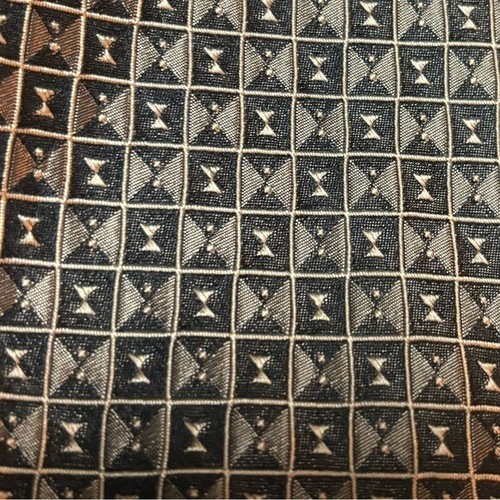 Harve Benard by Benard Holtzman Black and Beige Geometric Necktie 100% Silk - Picture 3 of 7