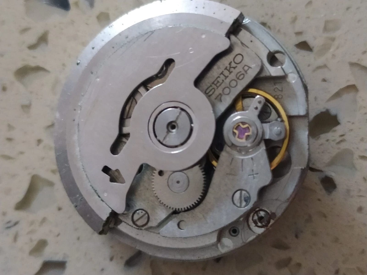 Seiko 7006a top