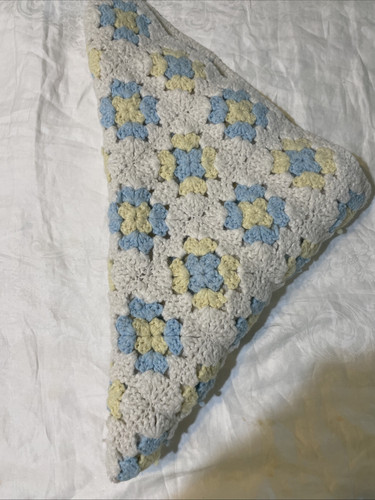 Vintage Handmade Granny Square Crochet Afghan Baby Boy Blues Lap Blanket - Picture 6 of 6