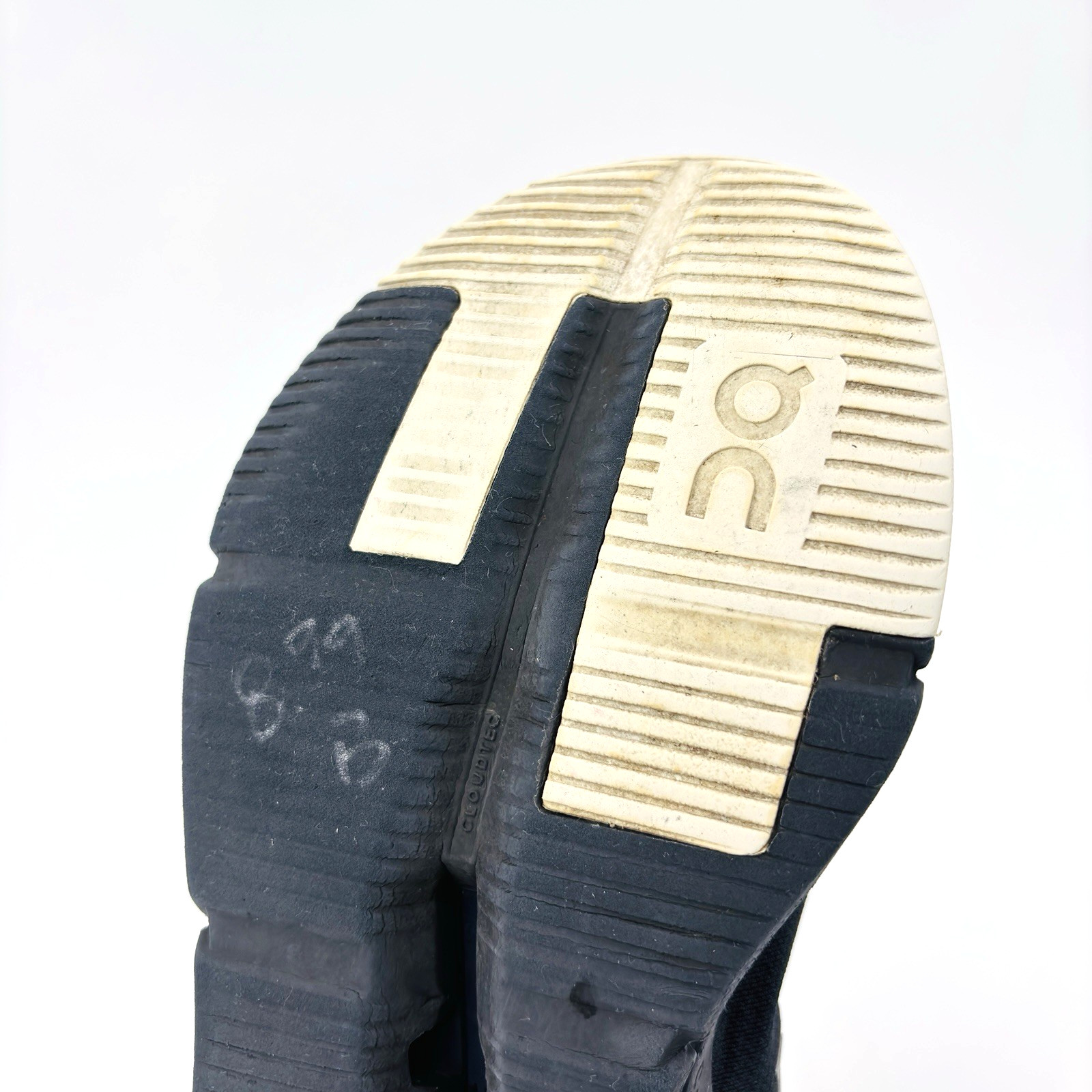 Mens 8 On Cloud Cloudnova CloudTec Black Blue Run… - image 10