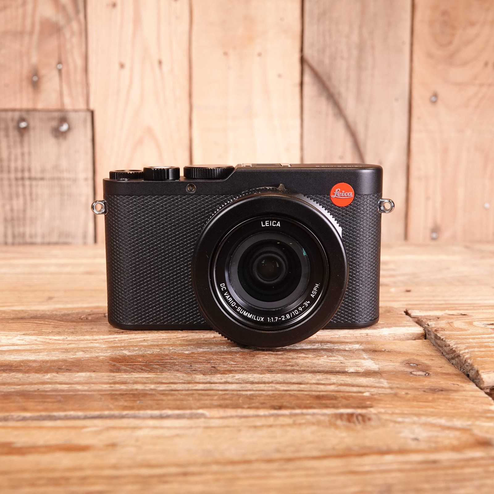 Used Leica D-Lux 8 Camera 19191