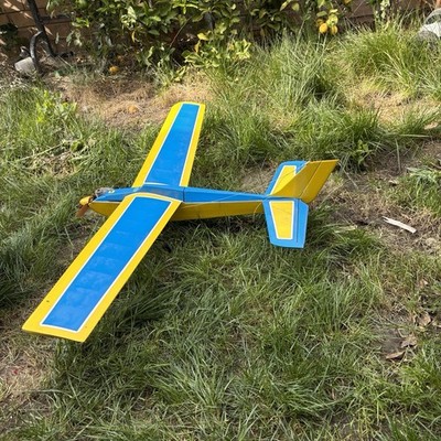 RC Gas Airplane 62  Wingspan Nitro Engine Futaba Servos Trainer As Is Untested
