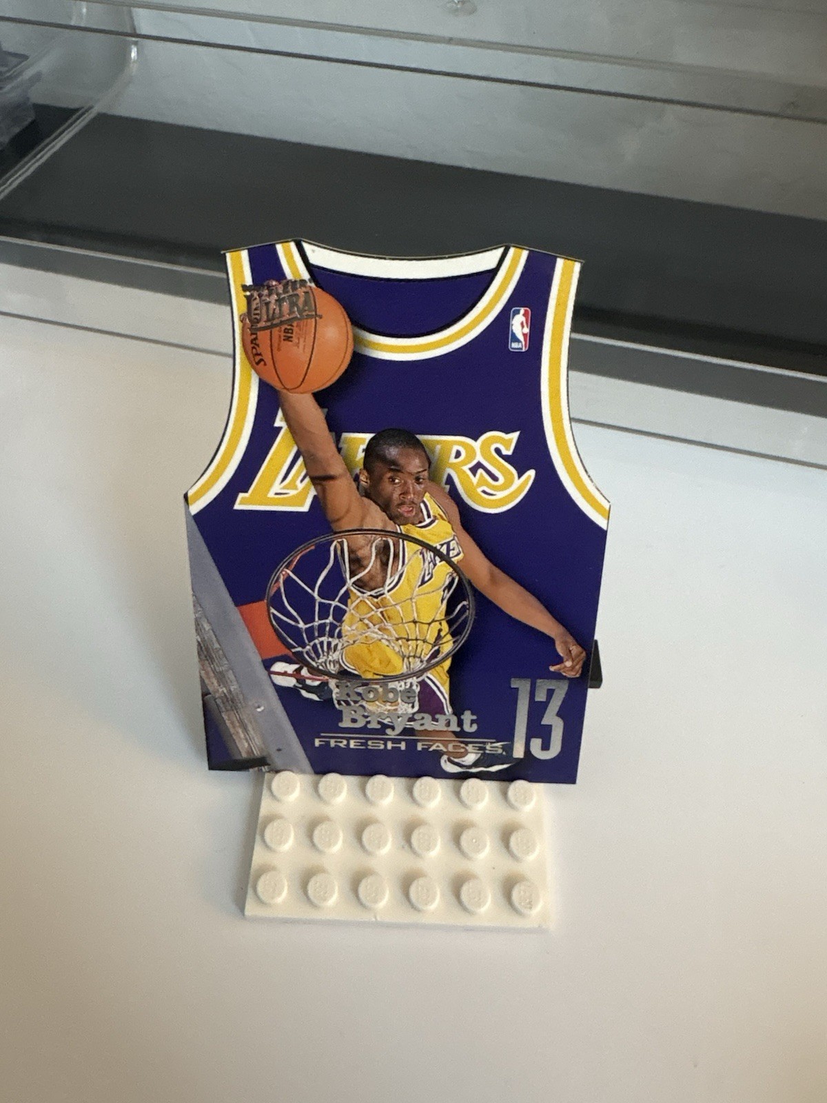 1996 Fleer Ultra Fresh Faces #3 Kobe Bryant Rookie RC Die Cut Lakers