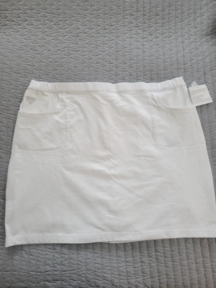 Quacker Factory Size 2X White Dream Jeannes Skort A493067 NWOT - Image 3 of 4