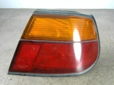 Feu arrière Nissan ALMERA