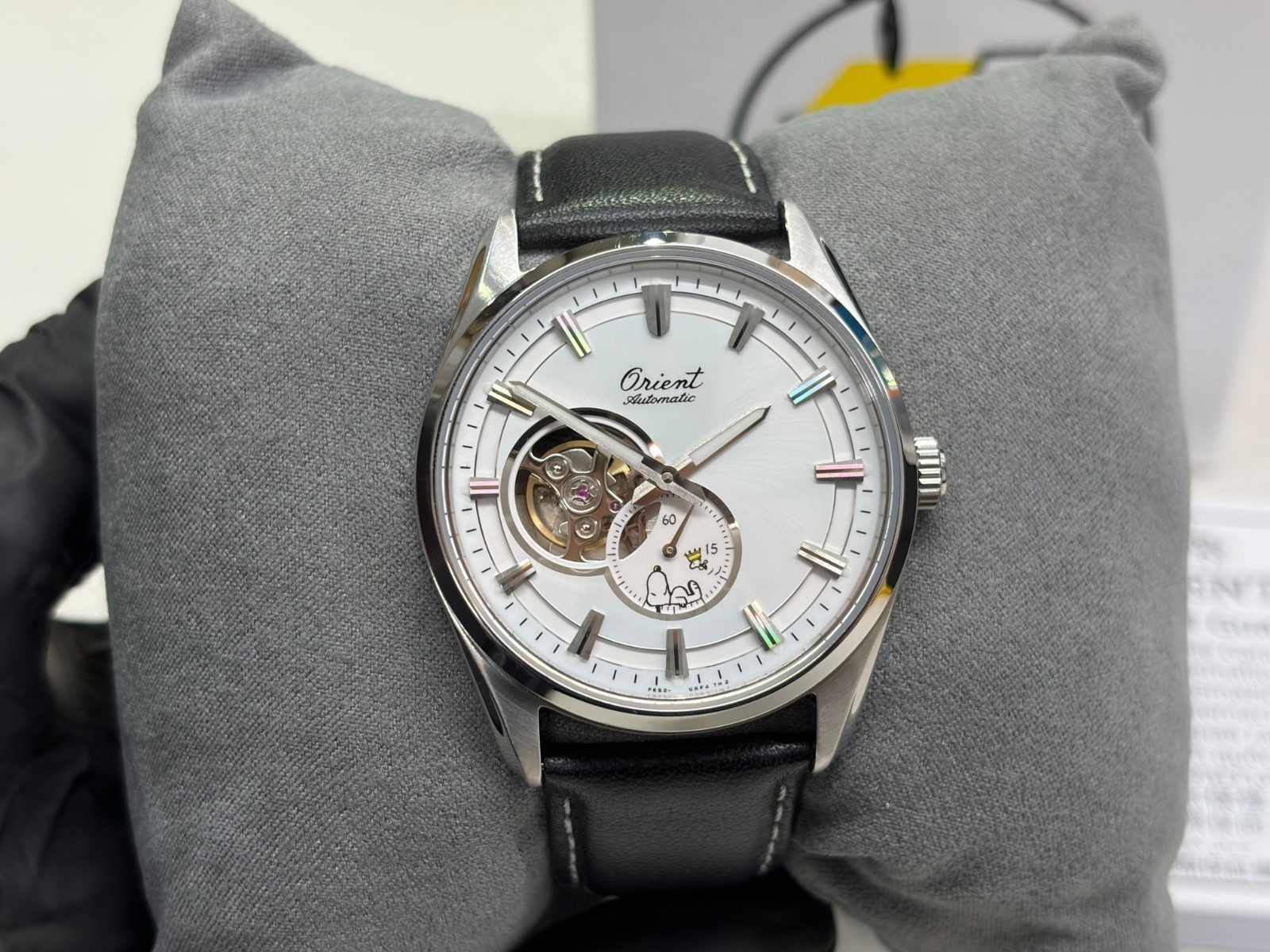 ORIENT - LIMITED EDITION PEANUTS SNOOPY OPEN HEART AUTOMATIC WATCH RA-AR0011S