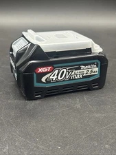 Makita XGT 40V max 2.5Ah Lithium-Ion Battery Pack BL4025